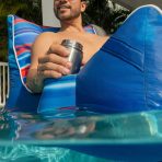 Captain's Pool Float - Image 9