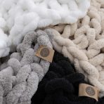 INFINITE CHUNKY KNIT BLANKET | MINKY | BIG - BLANC - Image 11