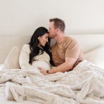 PATTERNED FAUX FUR THROW BLANKETS - Image 39