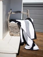 Black & Stone Classic Cabana Beach Towel - Image 3