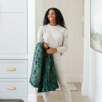 PATTERNED FAUX FUR THROW BLANKETS - Image 71