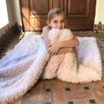ANGEL PLUSH BLANKET | BIG - DUSTY PINK - Image 3