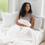 PATTERNED FAUX FUR THROW BLANKETS - Image 7