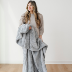 PATTERNED FAUX FUR THROW BLANKETS - Image 13