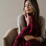 PATTERNED FAUX FUR THROW BLANKETS - Image 60