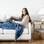 PATTERNED FAUX FUR THROW BLANKETS - Image 66