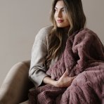 PATTERNED FAUX FUR THROW BLANKETS - Image 32