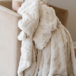 PATTERNED FAUX FUR THROW BLANKETS - Image 42